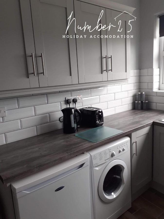 Number 25 Self Catering Apartments Ederney Ardess Exteriér fotografie